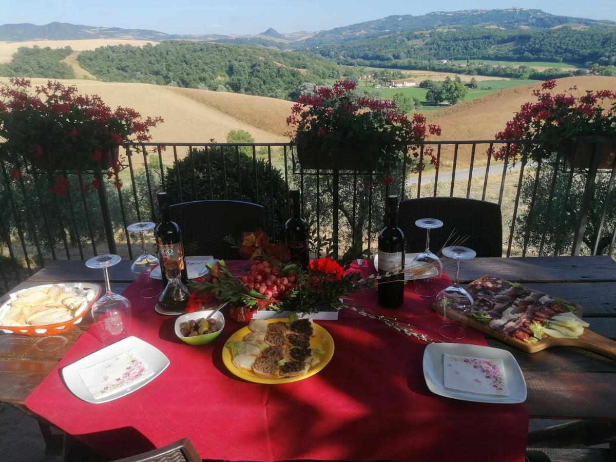Agriturismo La Mirandola Volterra Exterior foto