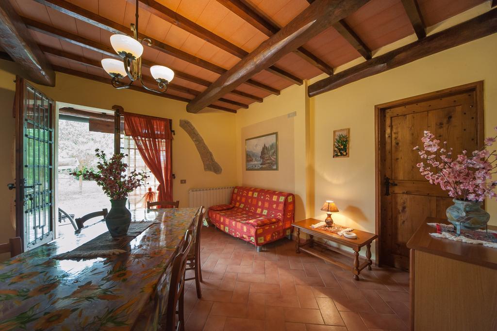 Agriturismo La Mirandola Volterra Exterior foto