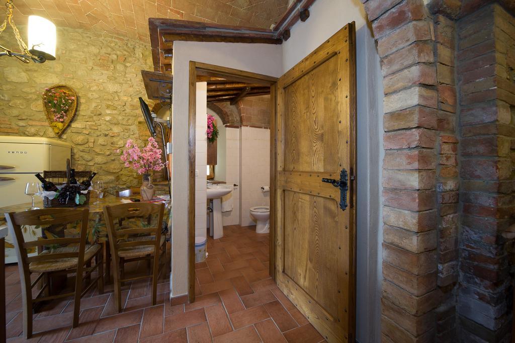 Agriturismo La Mirandola Volterra Exterior foto